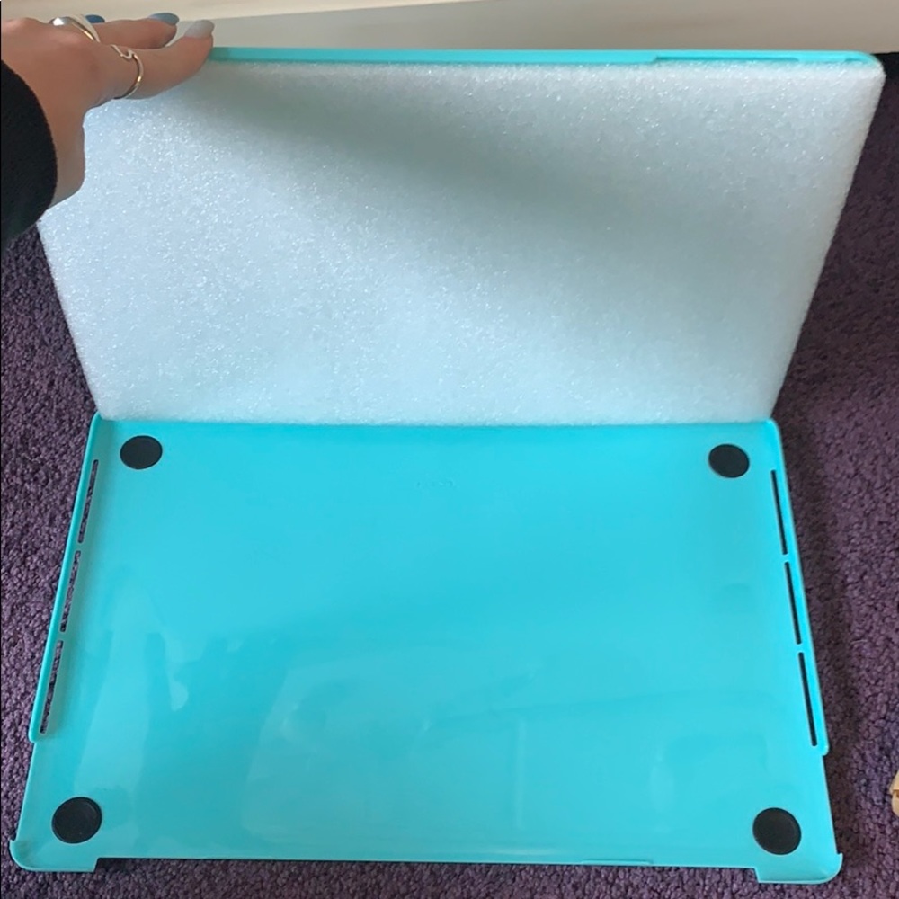 Aqua blue laptop for new MacBook Pro case 13 inch - Picture 3 of 4